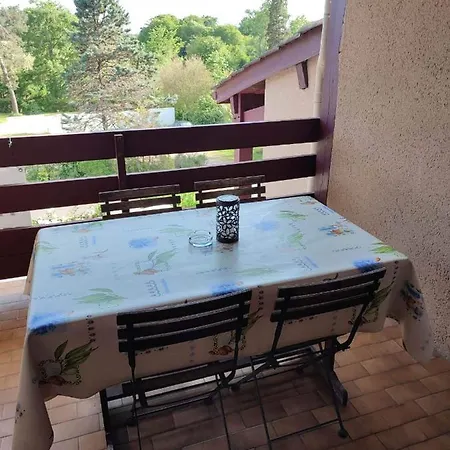 Location Apartment Cazaubon