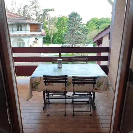 Apartment Location Cazaubon